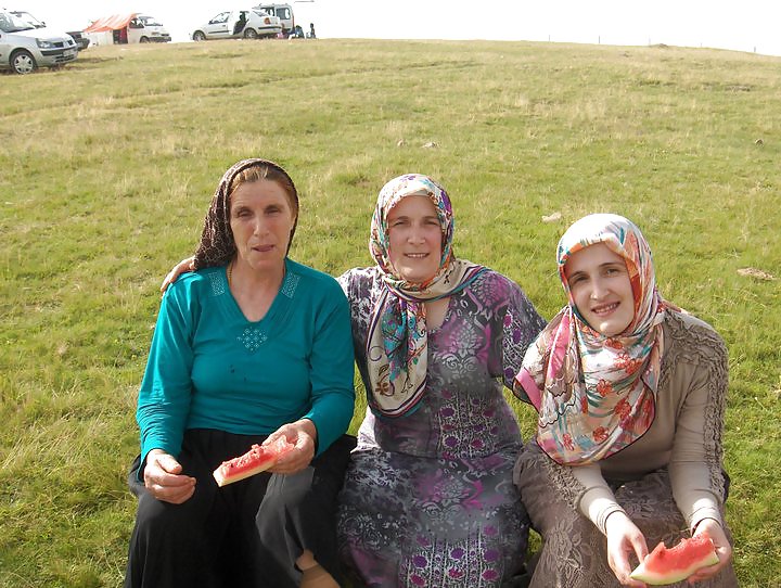 トルコのアラブ人のヒジャブ、ターバン、カパリーの写真集
 #18284926