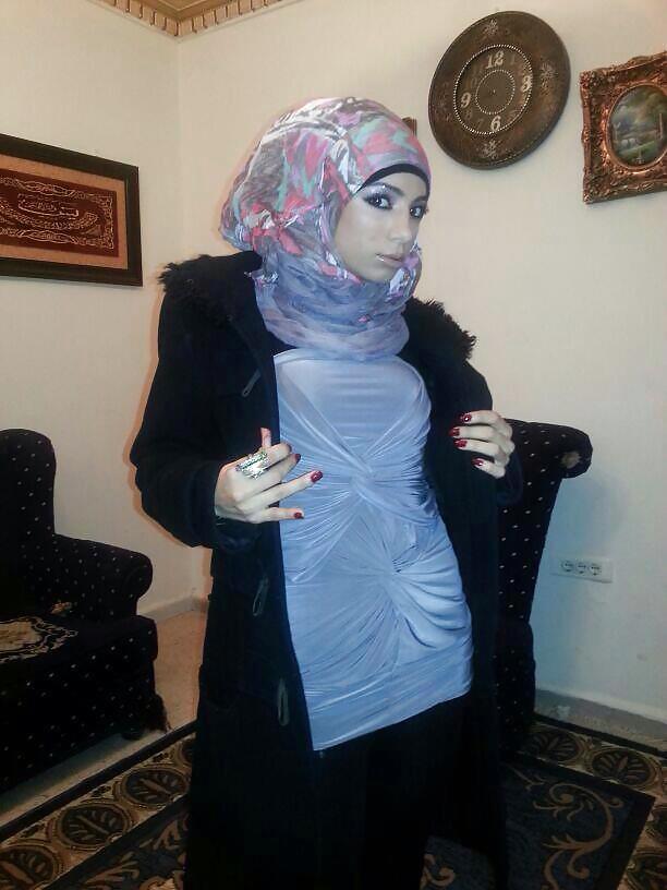 Türkisches Arabisches Hijab, Turban Tragenden Verlängerung Ausgeschaltet Ist #18285055