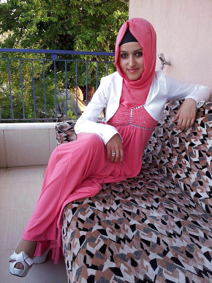Türkisches Arabisches Hijab, Turban Tragenden Verlängerung Ausgeschaltet Ist #18285149