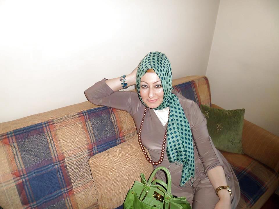 Türkisches Arabisches Hijab, Turban Tragenden Verlängerung Ausgeschaltet Ist #18285233