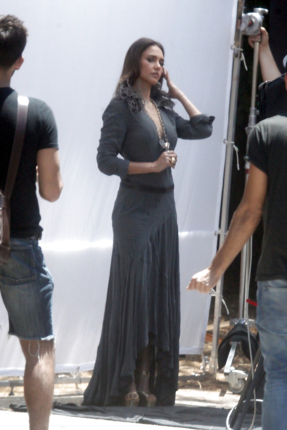 Jessica alba, y no hace falta decir nada mas
 #16029361