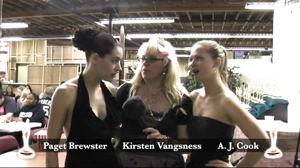 AJ Cook is a heart breaker and a hardon maker. #16150276