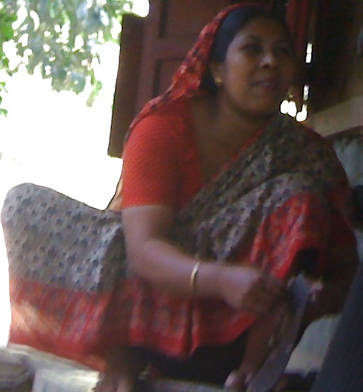 Sexy shahana aunty