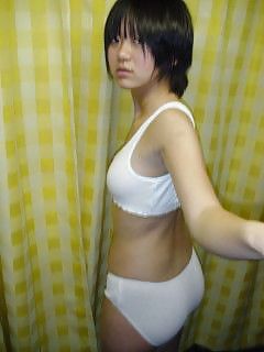 Japanese school girl shots her own nude 2 #7178199