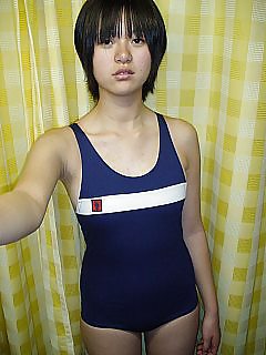 Japanese school girl shots her own nude 2 #7178389