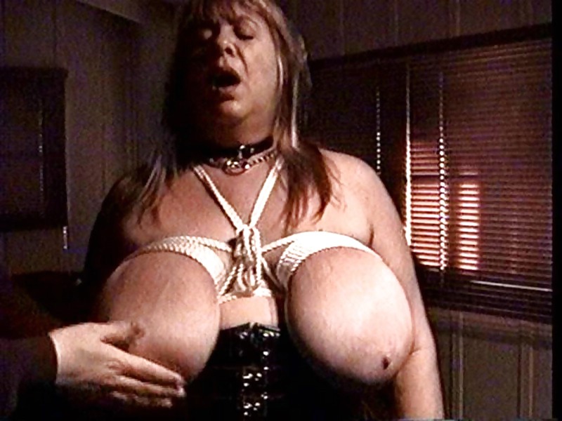 Bbw breast bondage
 #7462035