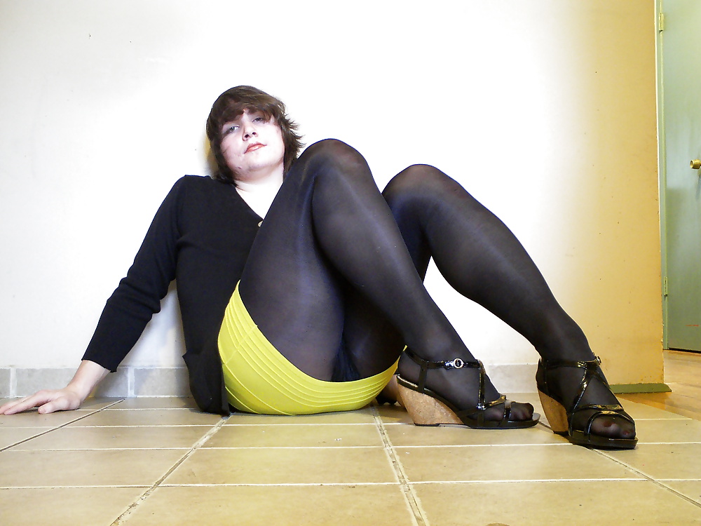 Mellow yellow
 #15250444