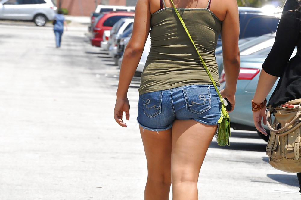 Tight Ass In Shorts Walking To Car #11250133