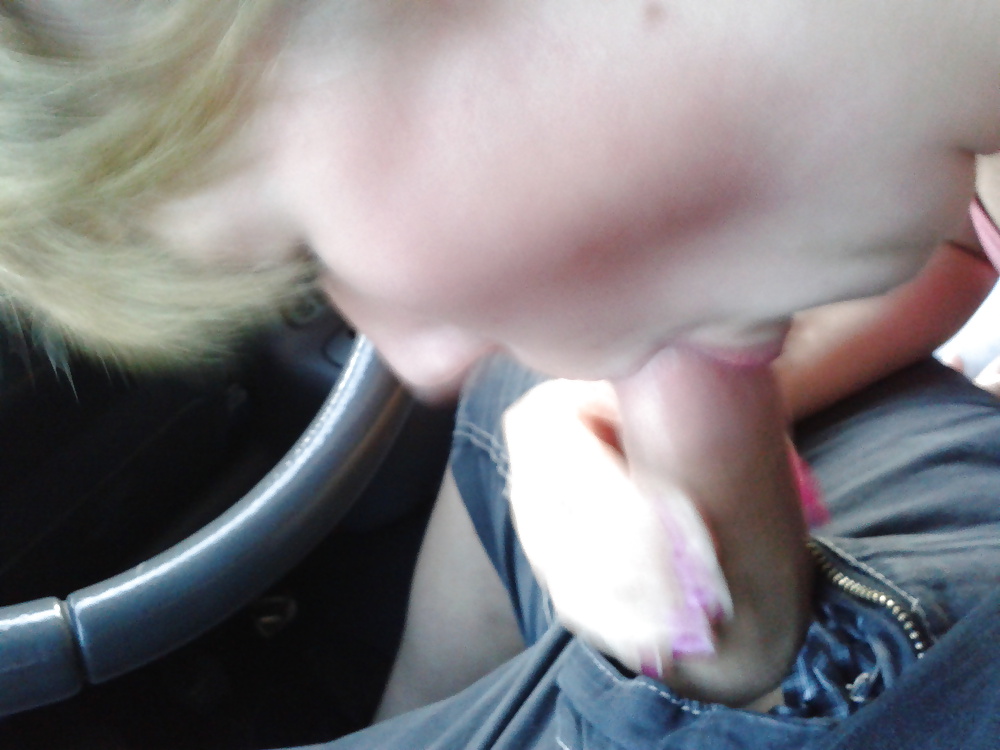 Im Auto geblasen worden #21095299