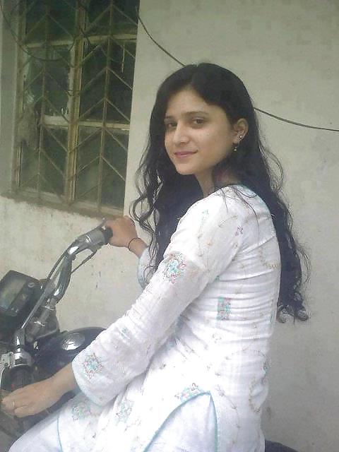 Hot pics of Desi Girls  #11694939