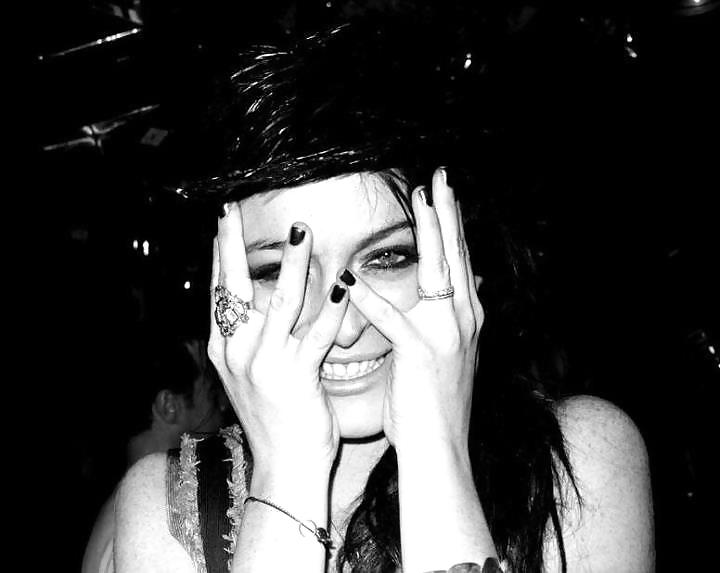 Lindsay Lohan ... Dark And White ... Yet again #10021008