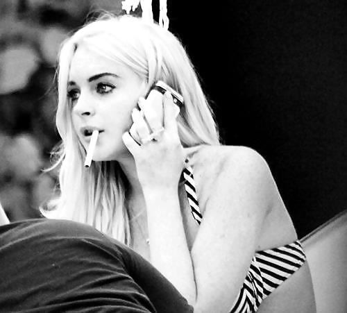 Lindsay Lohan ... Dark And White ... Yet again #10021359
