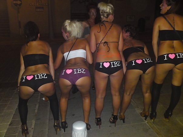 Mütter Töchter Mädchen Grannys Milfs #2265044