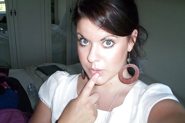 SmutDates Username:  SammyUK #6152102