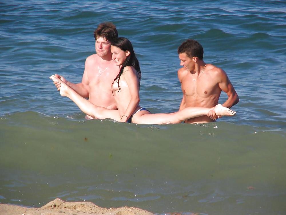 Ragazza bulgara della spiaggia del mare nero - ii
 #9331404