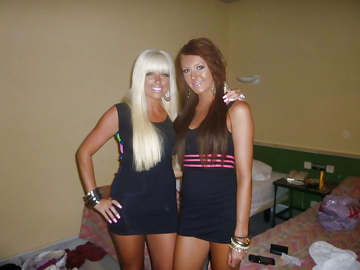 Party Girls in Club  #8755288