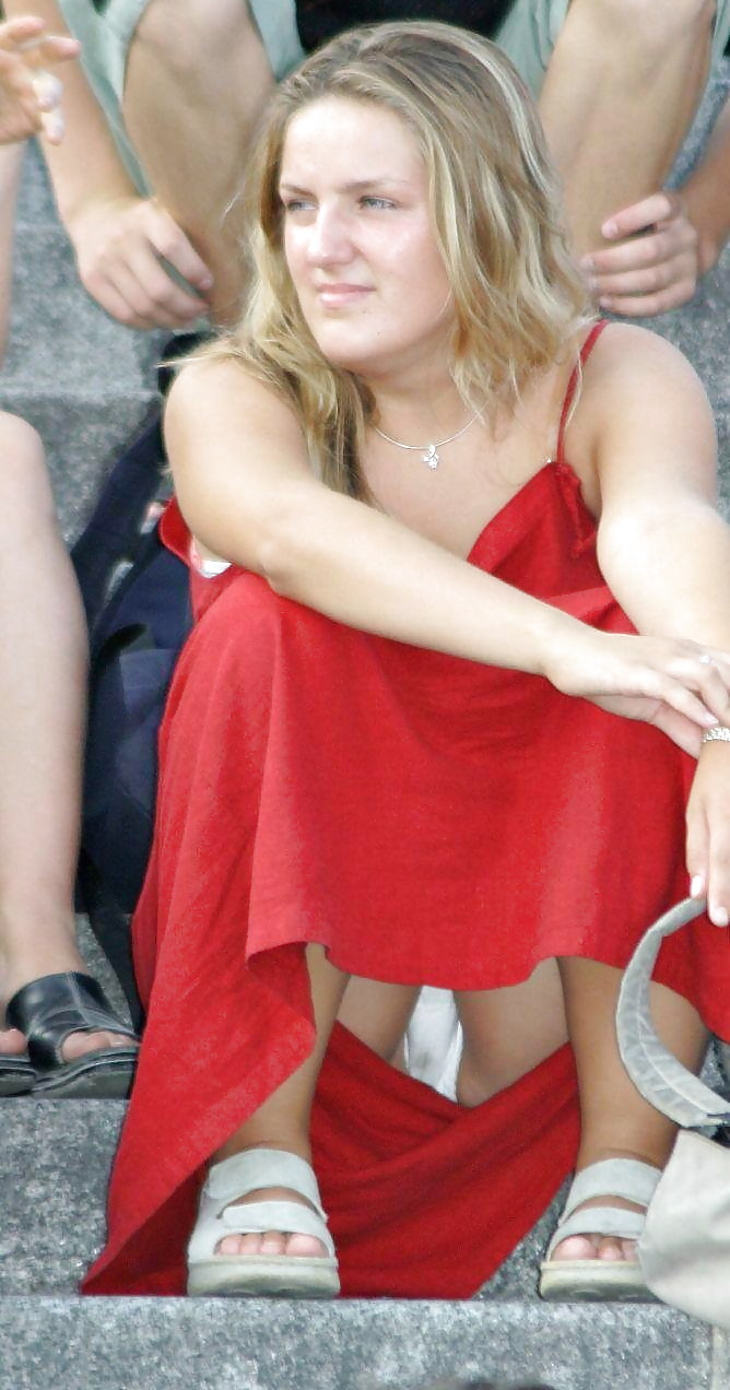 Upskirt Nasse Höschen #14855447