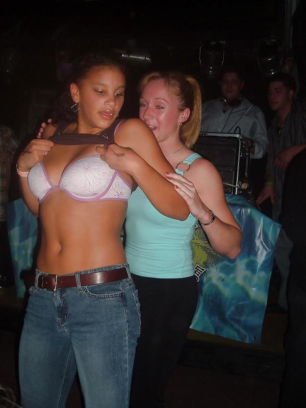 Sujetadores 85
 #21582850