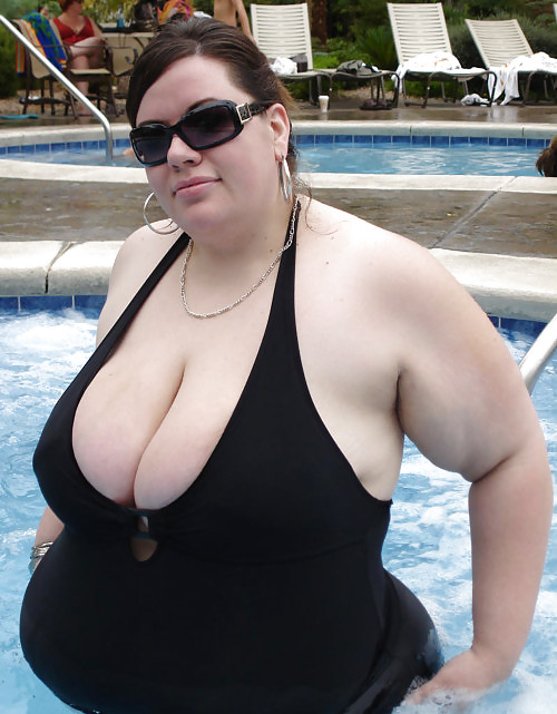 Swimsuit bikini bra bbw mature dressed teen big tits - 61 #11229903