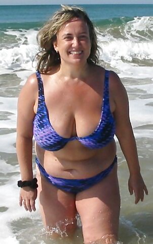 Swimsuit bikini bra bbw mature dressed teen big tits - 61 #11230047
