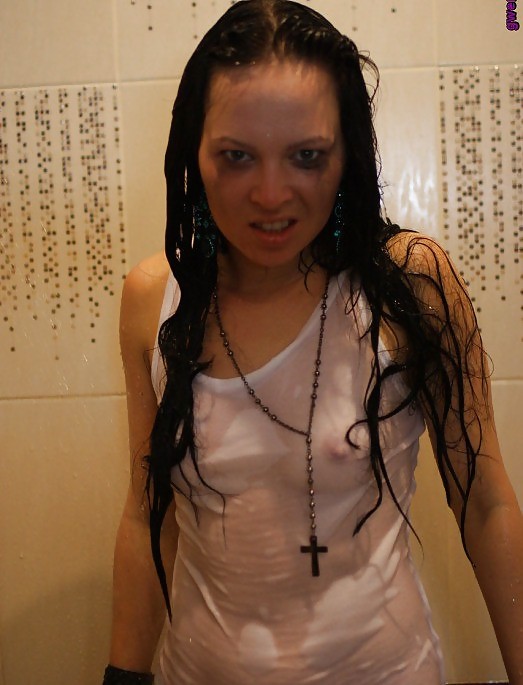 Braless 87.
 #5507522