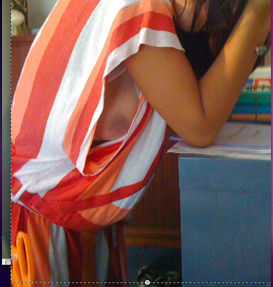 Clits lips and a little downblowse #10740112