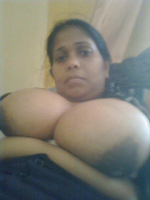 Srilankan  aunty #12026922