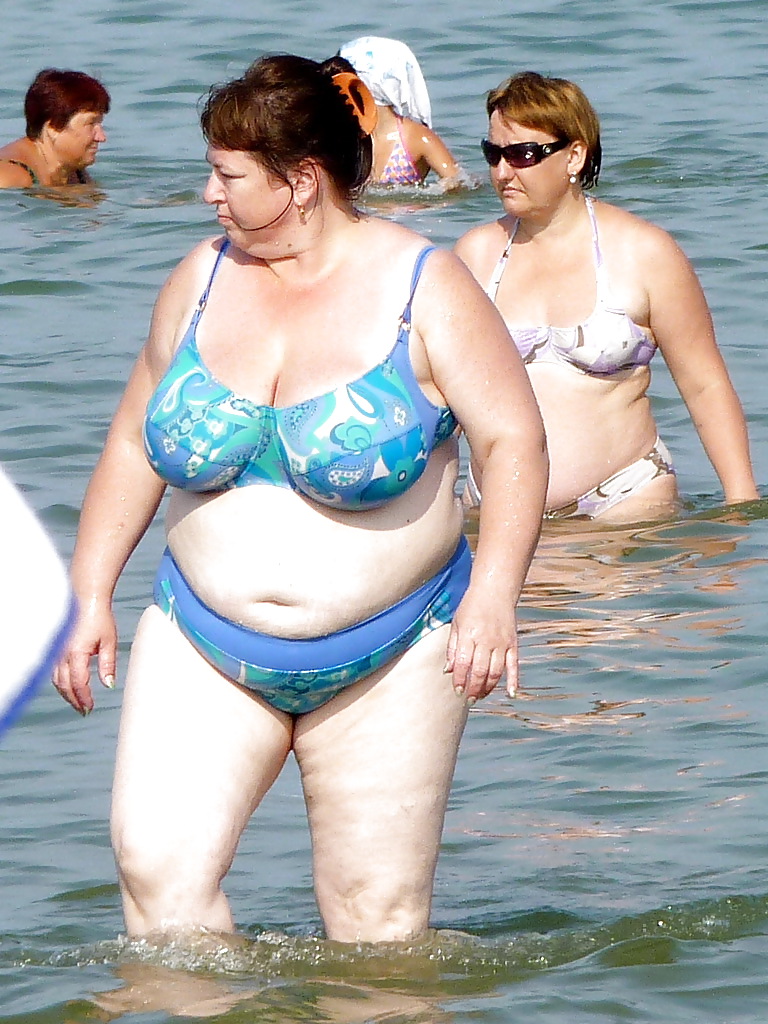 Russische Frauen Am Strand! #16284229