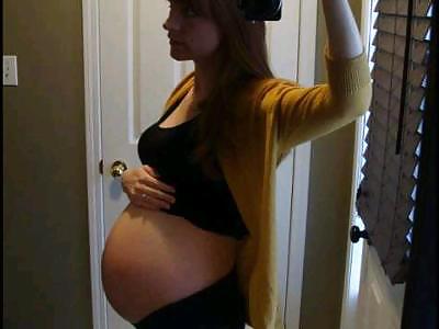 Pregnant Big Belly Twins #18342193