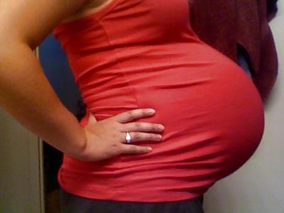 Pregnant Big Belly Twins #18342211