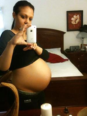 Pregnant Big Belly Twins #18342226