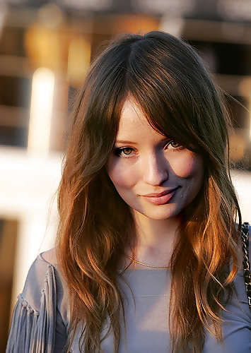 Emily Browning #10912655