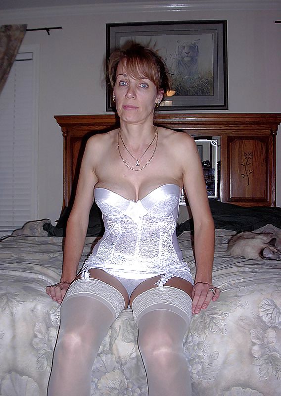 Mature in corset #20109670