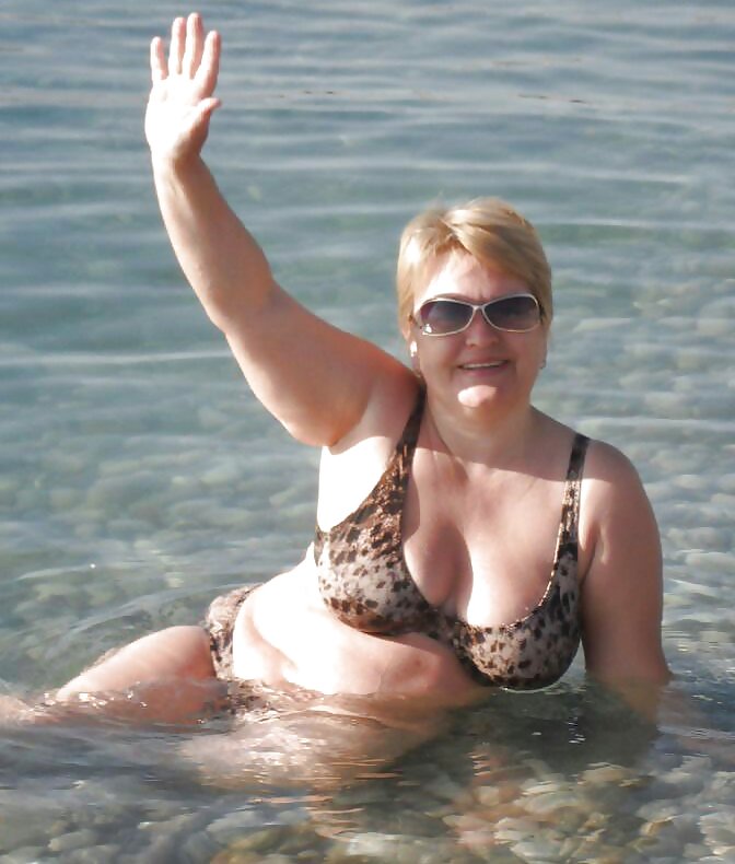 Swimsuit bikini bra bbw mature dressed teen big tits - 67 #12000232