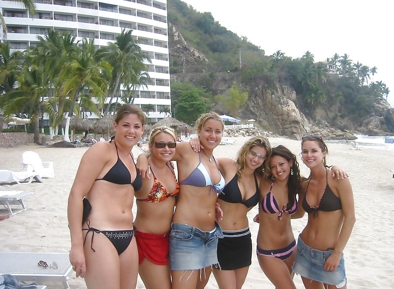 Chicas americanas de playa
 #13098671