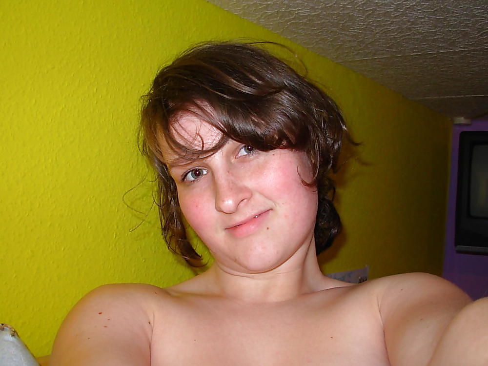 Chubby teen teasing #17371205