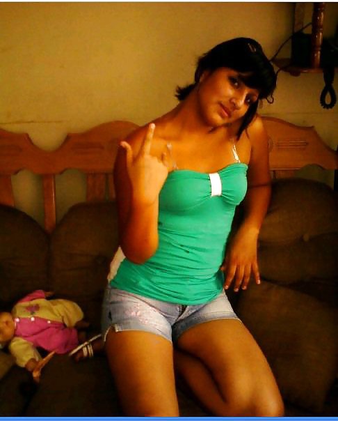 Womna ( amiguitas 11 )
 #11875197