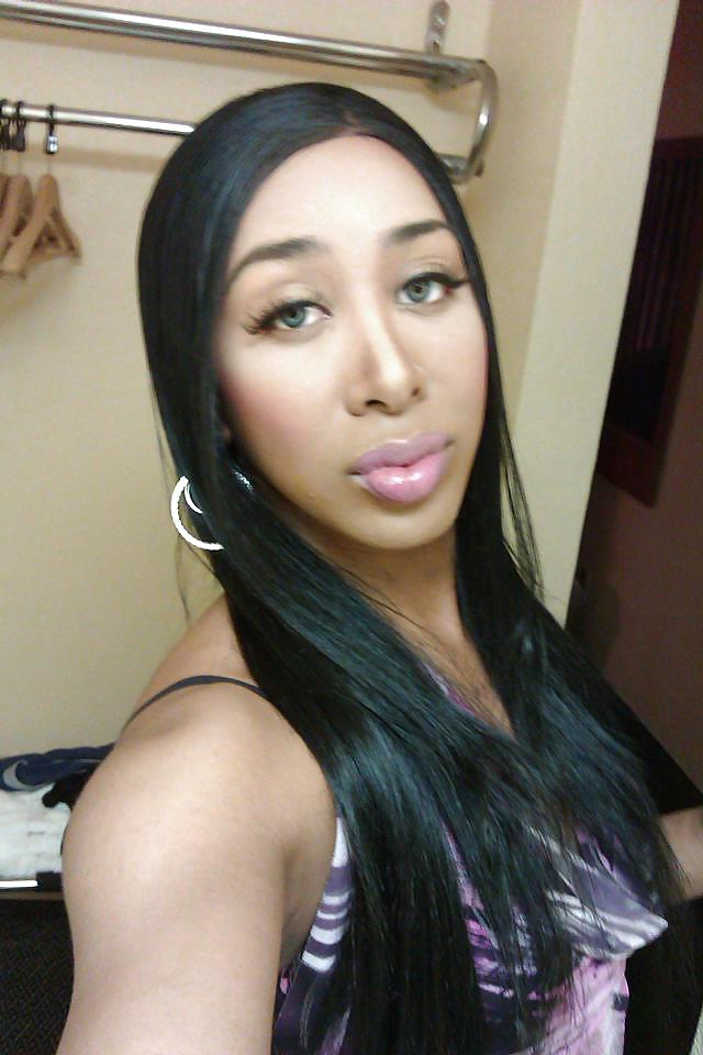 Mami mundo
 #5128680