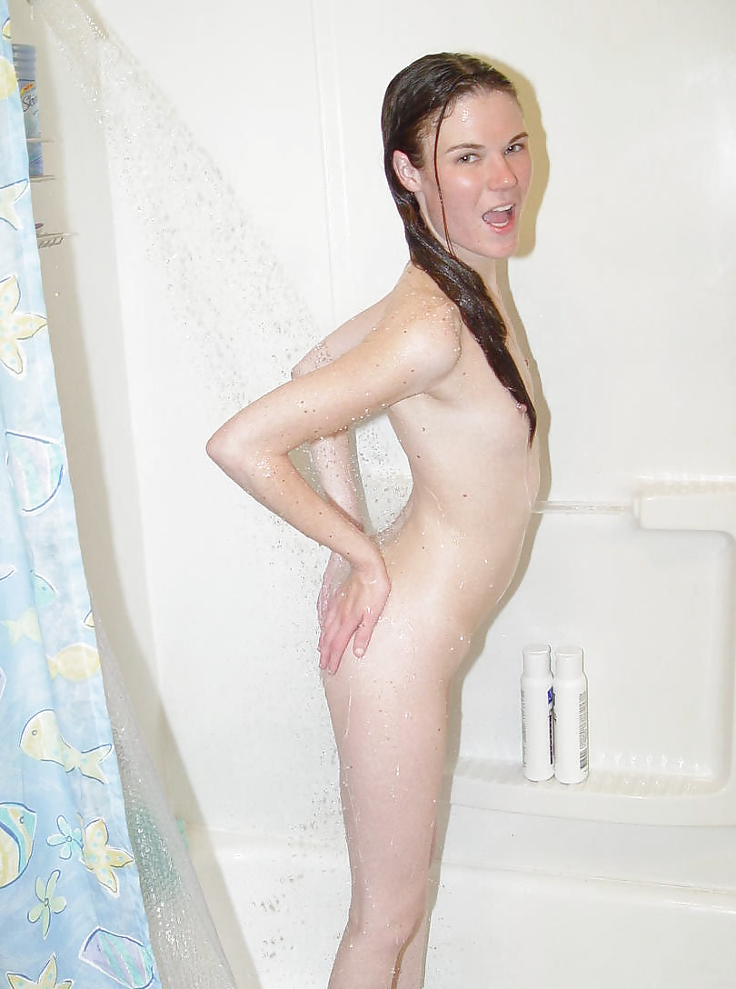 Slim pornstar Melissa in the shower #17553653