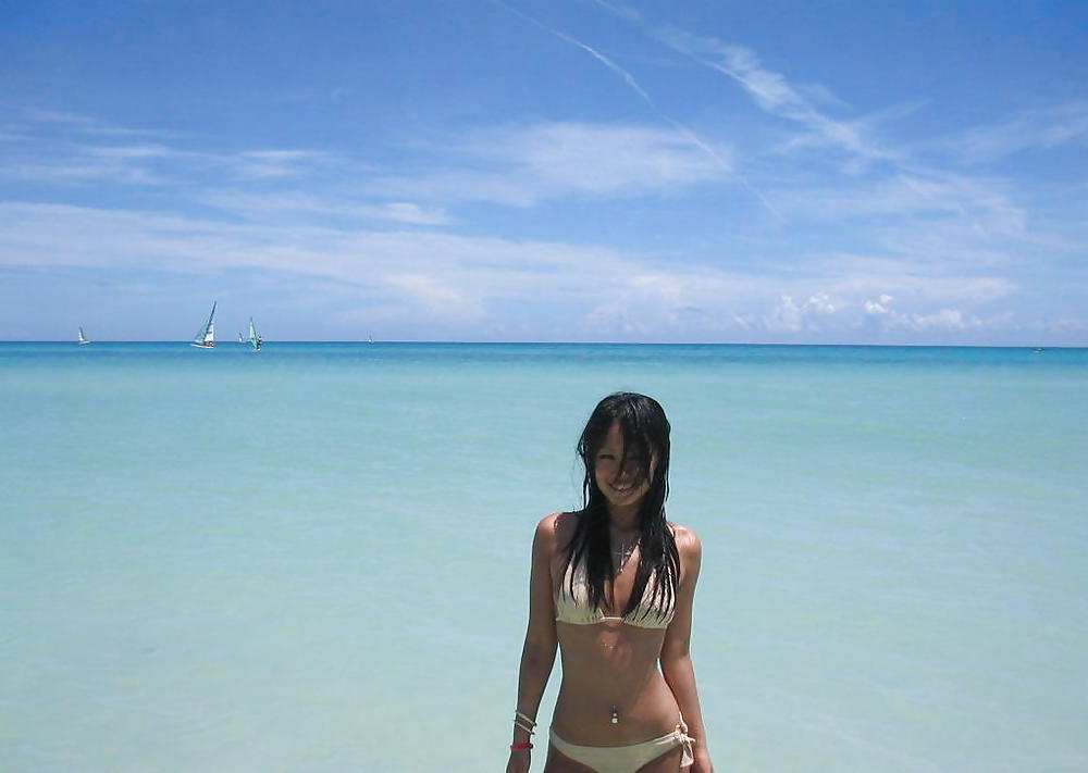 Asian beauty on holiday #16691699