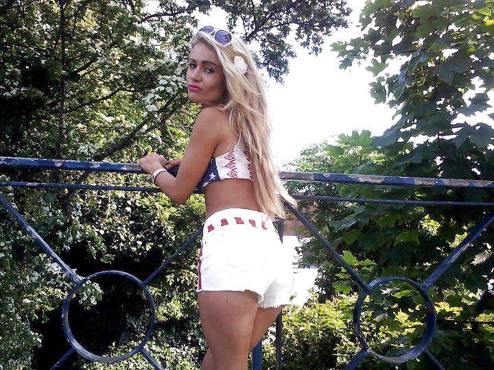 My ex samantha miss tapping that ass
 #17627791