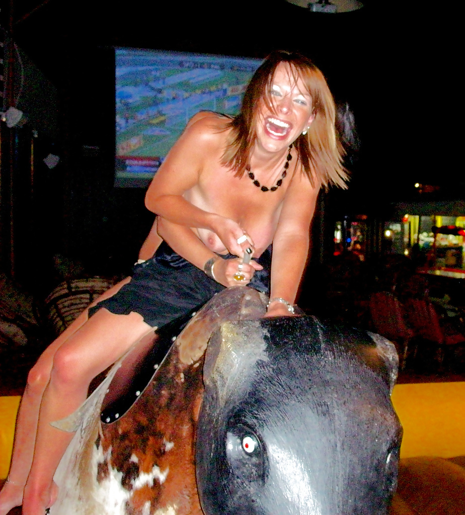 Girls Riding The Mechanical Bull 2 #18957584