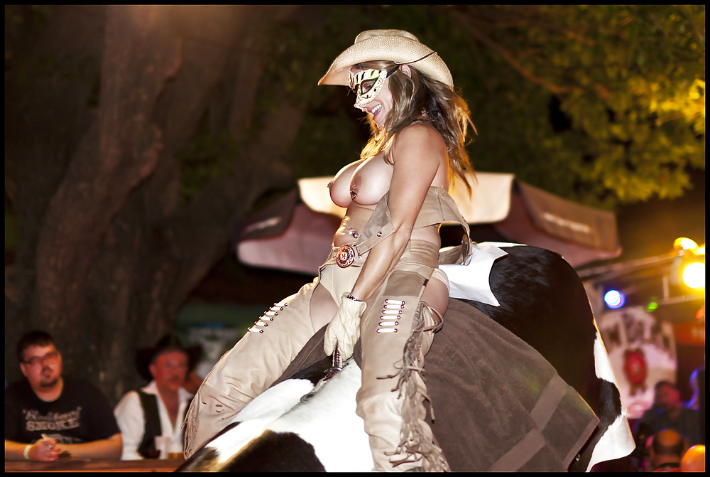 Girls Riding The Mechanical Bull 2 #18957591