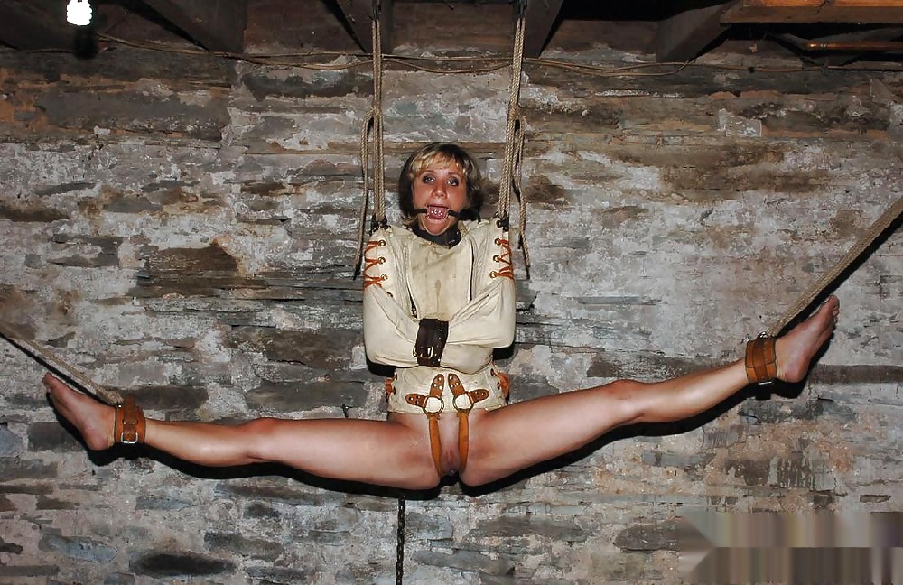 Saddo maso bondage
 #21781405