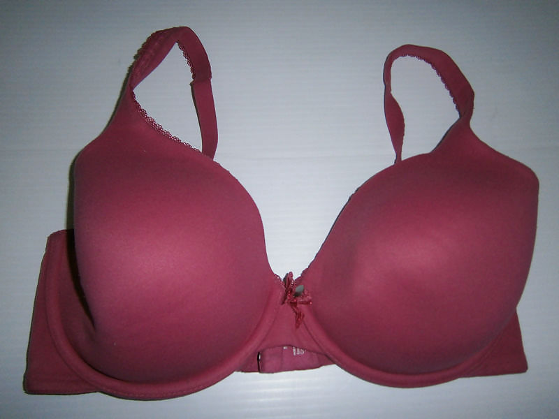 Frau Ihre Verkaufs-BHs Auf Dem Netz 4 #6706844