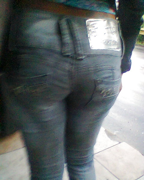 Bundas que encoxei
 #14717535