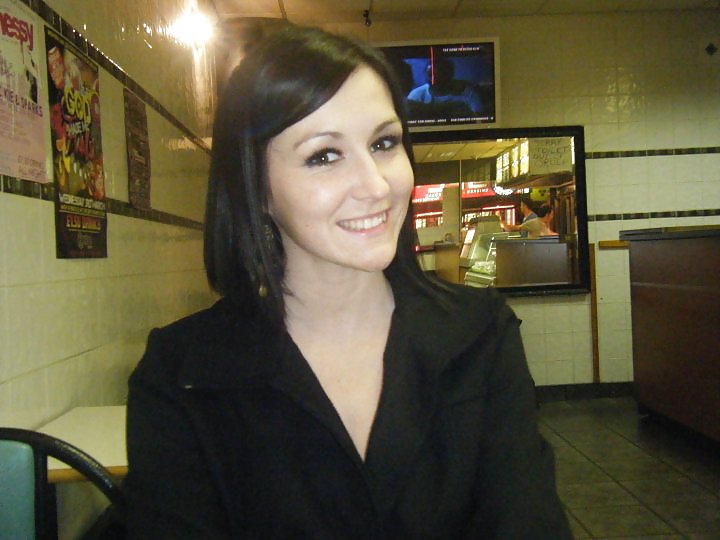 Sexy morena
 #21638301