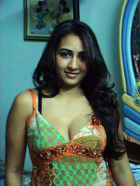 Sexy slutty east indian cock whore. comment and rate plz. 
 #17935763