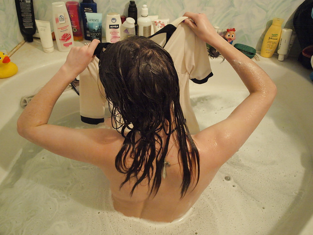 Bathroom teen #9009986