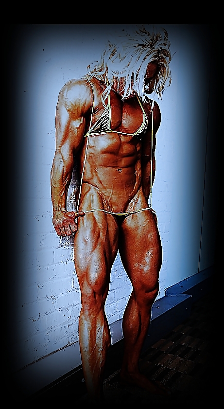 Muscle vixens 6 #3353820